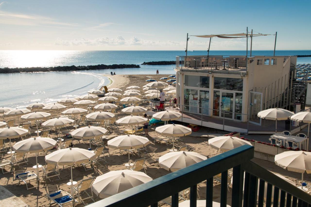 Hotel Duca Degli Abruzzi Montesilvano Marina Exterior foto